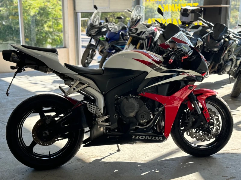 Honda Cbr 600RR, снимка 5 - Мотоциклети и мототехника - 52835333