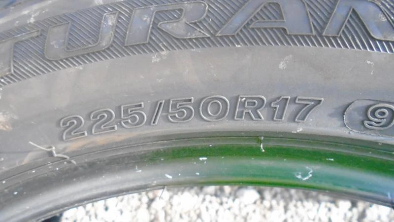 Гуми Летни 225/50R17, снимка 4 - Гуми и джанти - 22371591