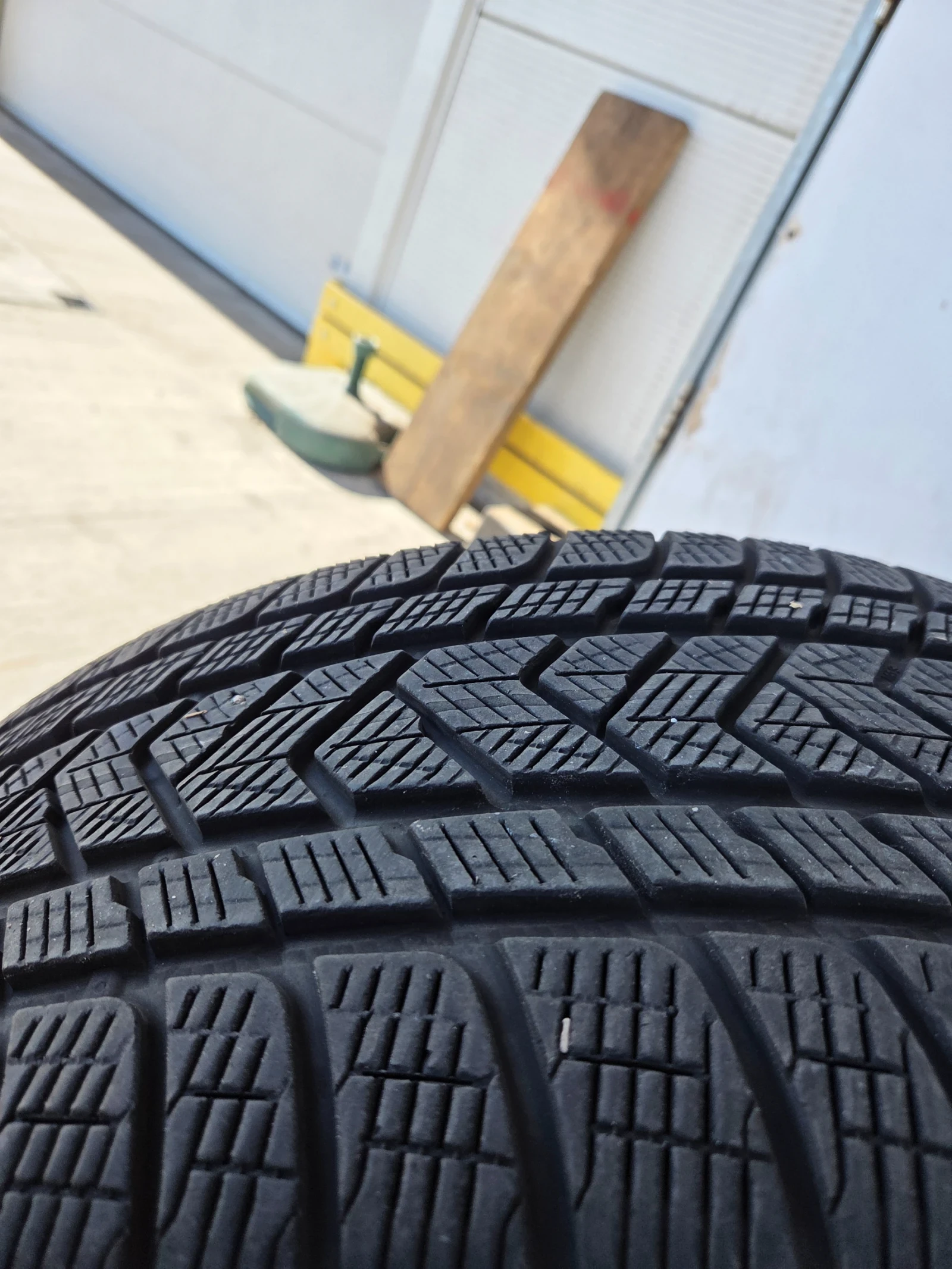 ���� 275/50R20 | Mobile.bg � ����������� 1