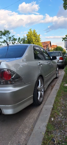 Lexus IS 200 | Mobile.bg    13