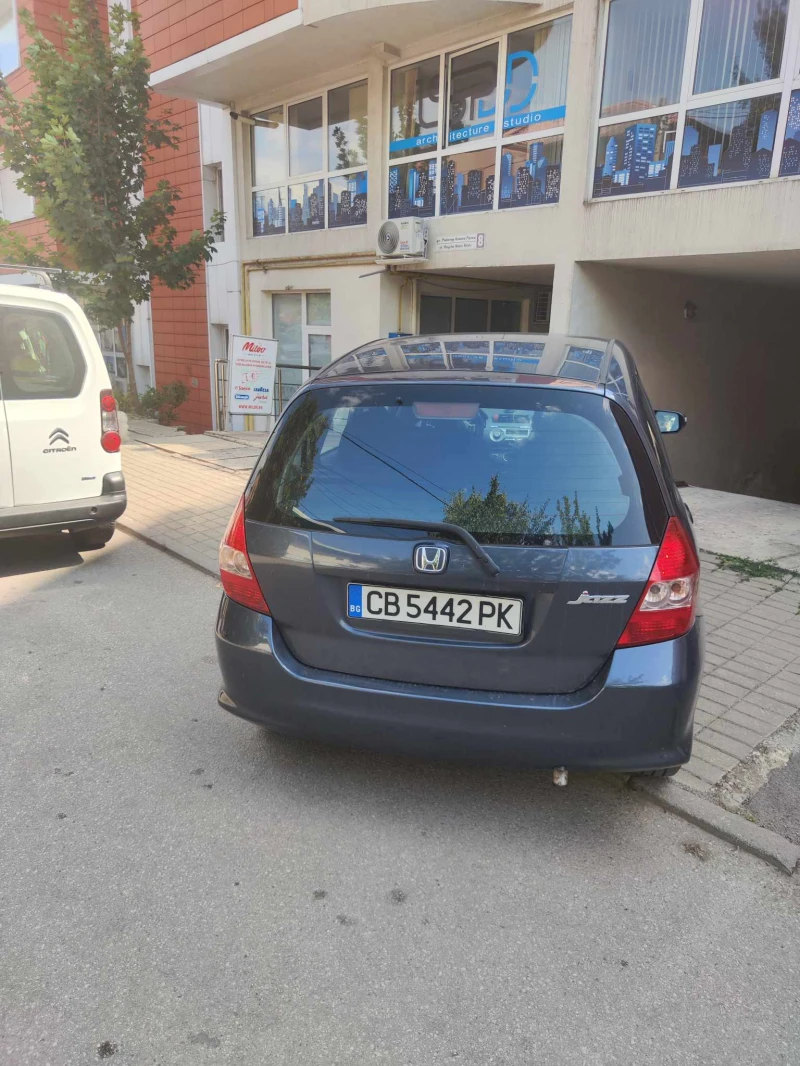 Honda Jazz Автоматик/газ/регистрация, снимка 6 - Автомобили и джипове - 47343573