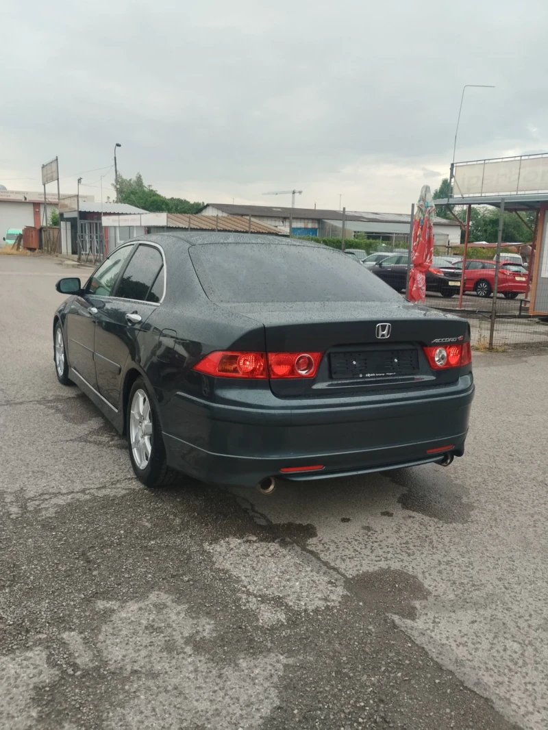 Honda Accord 2.4  type s, снимка 11 - Автомобили и джипове - 47743122