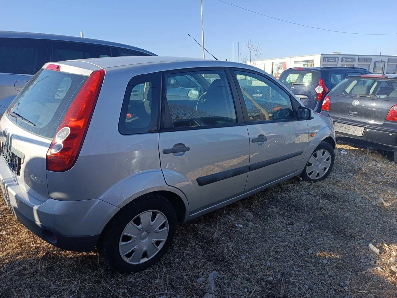 Ford Fiesta, снимка 3 - Автомобили и джипове - 48578065