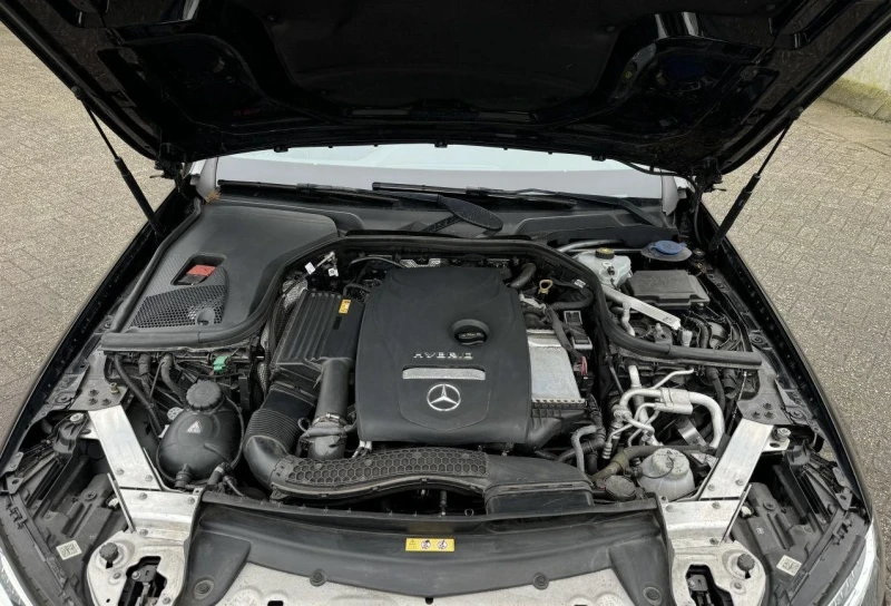 Mercedes-Benz E 350 9G-Tronic, снимка 14 - Автомобили и джипове - 49258547