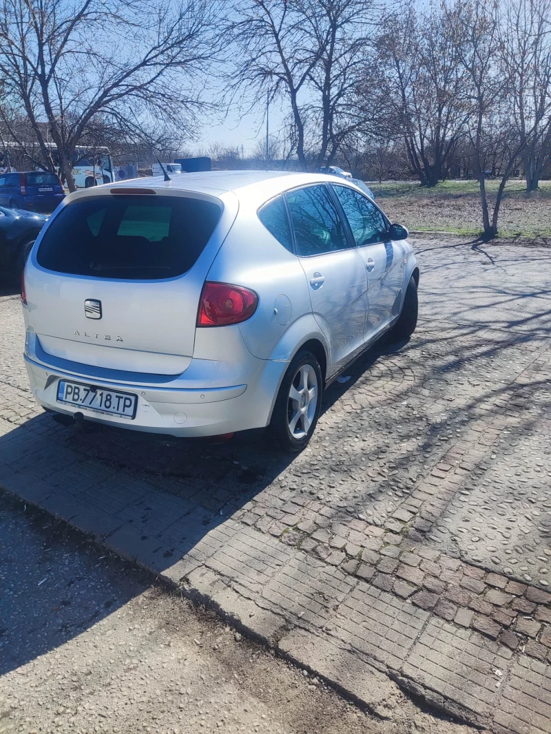 Seat Altea, снимка 4 - Автомобили и джипове - 49510761