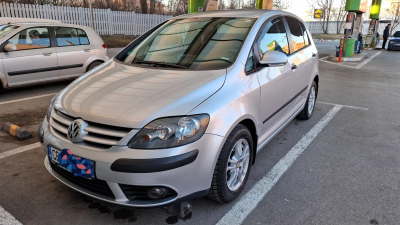 VW Golf Plus, снимка 4 - Автомобили и джипове - 49409825