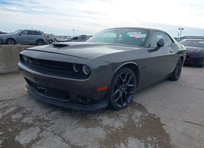 Dodge Challenger, снимка 3 - Автомобили и джипове - 49483896