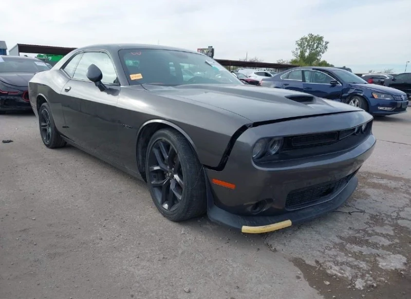 Dodge Challenger, снимка 1 - Автомобили и джипове - 49483896