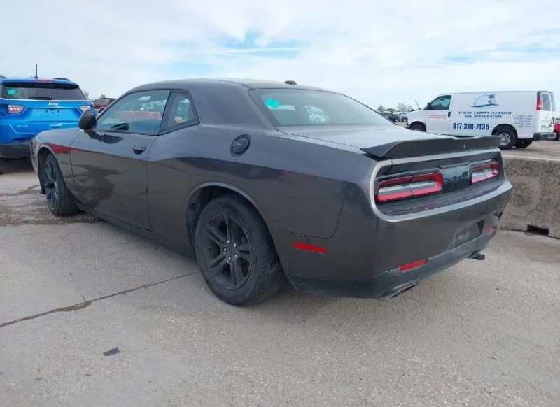 Dodge Challenger, снимка 4 - Автомобили и джипове - 49483896