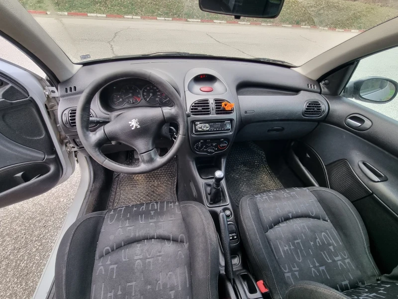 Peugeot 206 1.6 , снимка 10 - Автомобили и джипове - 49520546