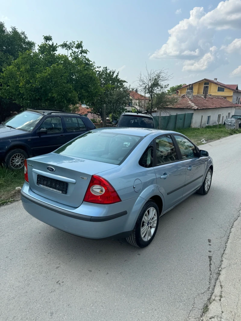 Ford Focus 1.6TDCi , снимка 4 - Автомобили и джипове - 52888293