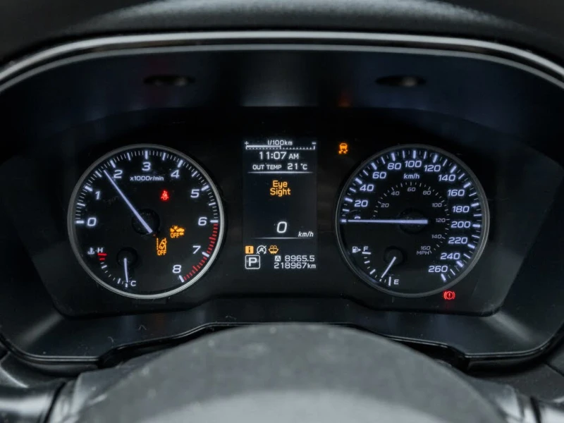 Subaru Outback Convenience* 4x4* Камера* Подгрев* CarPlay, снимка 11 - Автомобили и джипове - 52554841