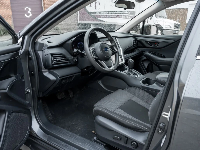 Subaru Outback Convenience* 4x4* Камера* Подгрев* CarPlay, снимка 7 - Автомобили и джипове - 52554841