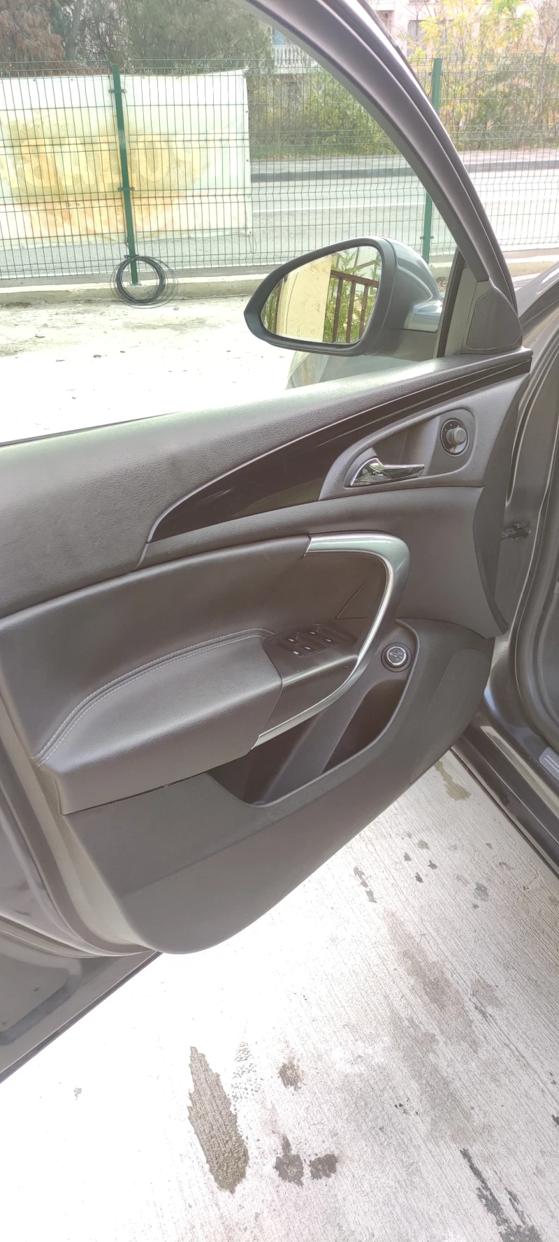 Opel Insignia, снимка 14 - Автомобили и джипове - 52635966