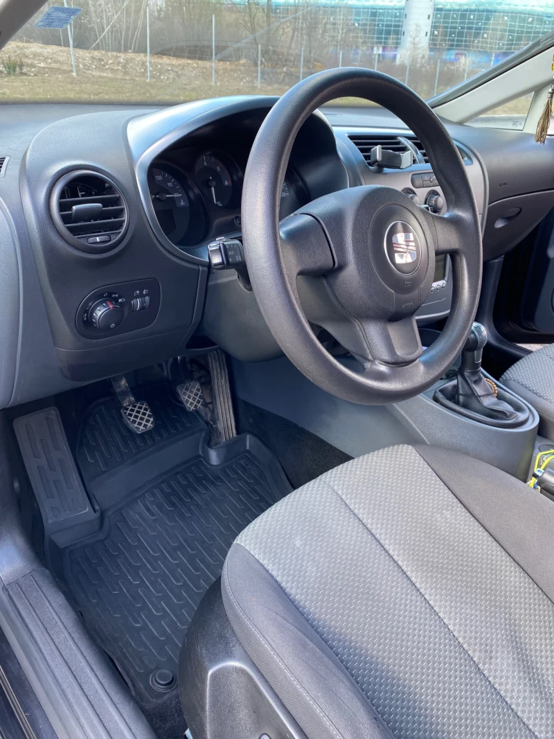 Seat Leon Seat Leon 1.9 tdi, снимка 12 - Автомобили и джипове - 52708599
