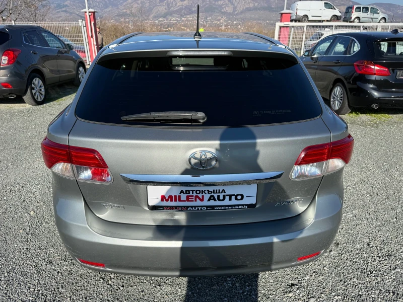 Toyota Avensis (KATO НОВА), снимка 7 - Автомобили и джипове - 52815980