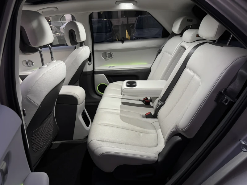 Hyundai Ioniq 5 ГАРАНЦИЯ UNIQ LONG RANGE RWD 77 KWH, снимка 14 - Автомобили и джипове - 52930075