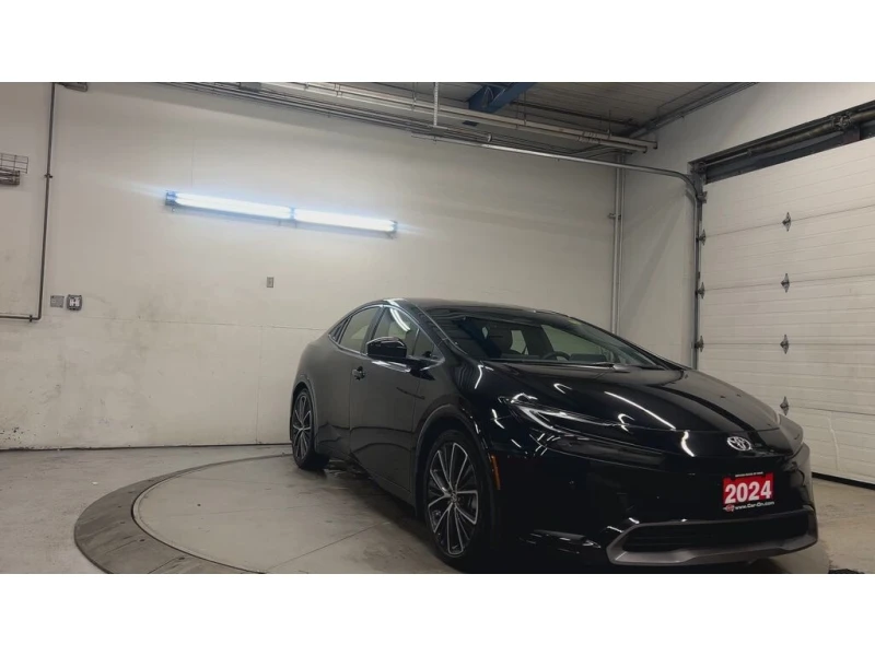 Toyota Prius XLE AWD CARFAX, снимка 2 - Автомобили и джипове - 53010521