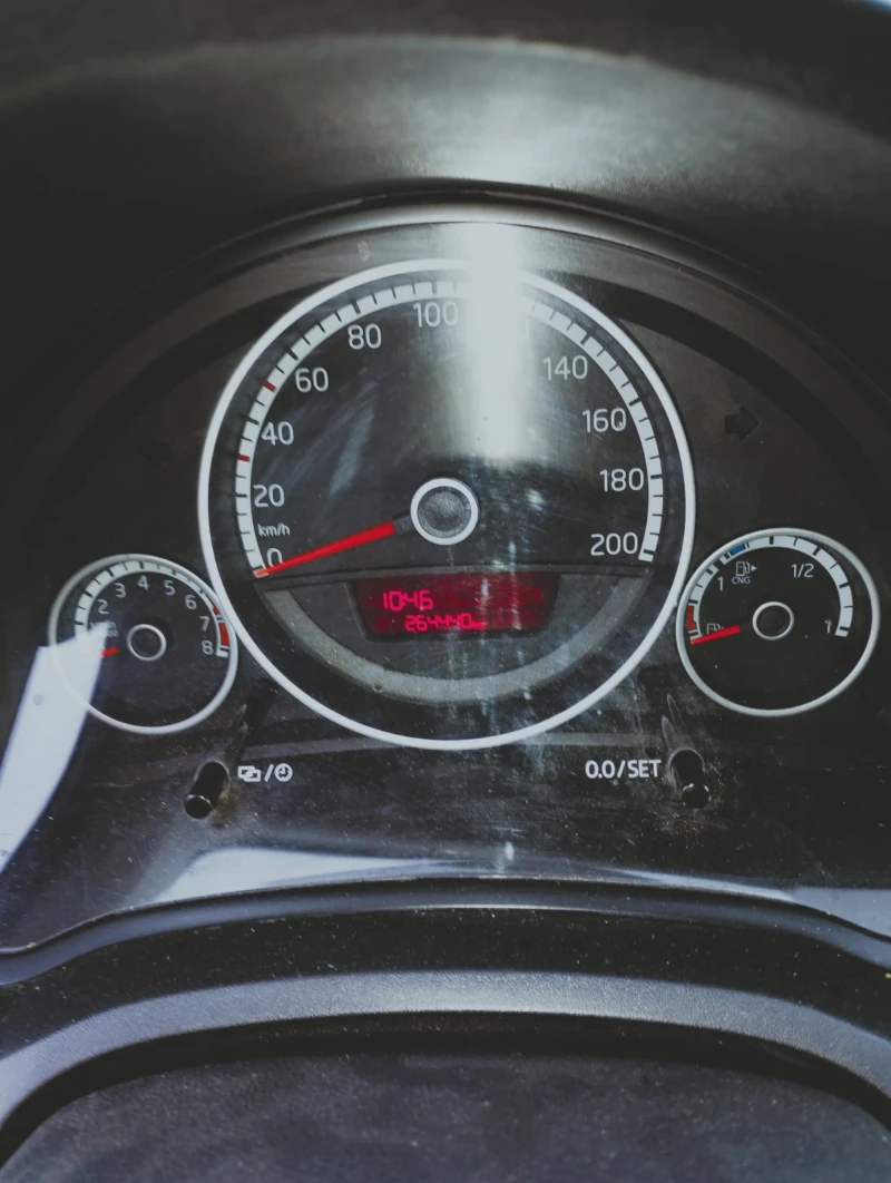 VW Up бензин /природен газ, снимка 5 - Автомобили и джипове - 53216494