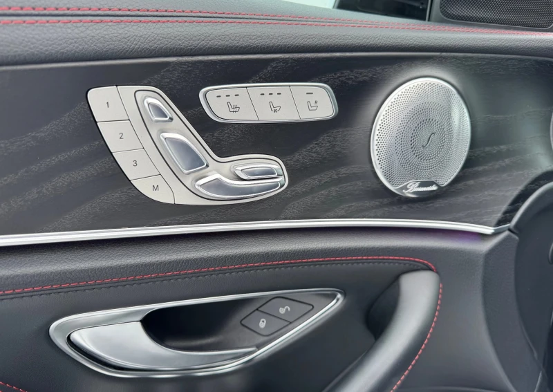 Mercedes-Benz E 43 AMG 4Matic, снимка 7 - Автомобили и джипове - 53517571