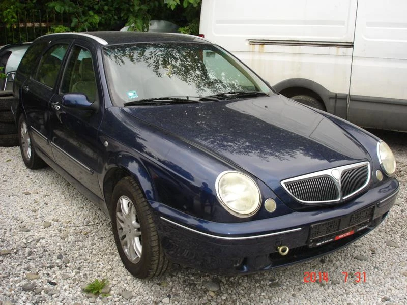 Lancia Lybra 1.8i на части - изображение 2