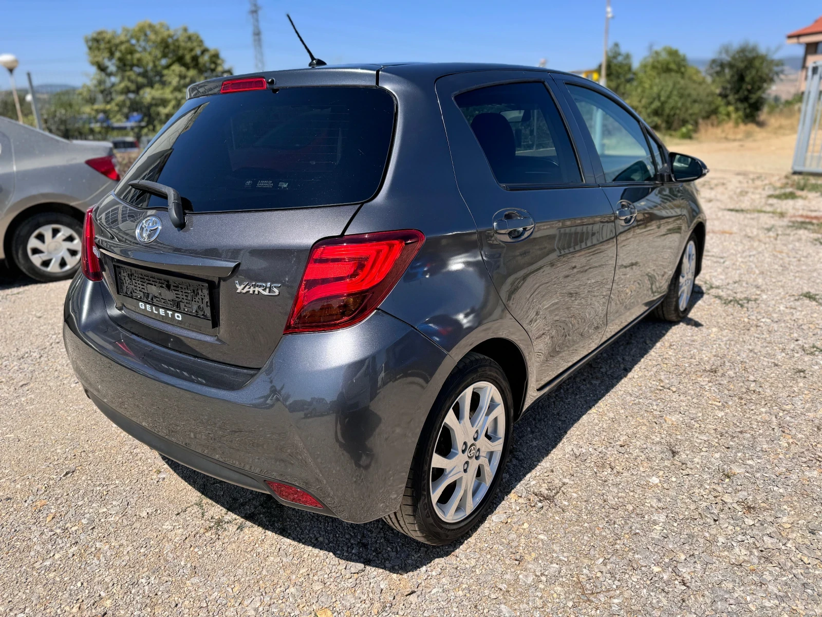 Toyota Yaris 1.4d4d full/пано/кожа/нави - изображение 6