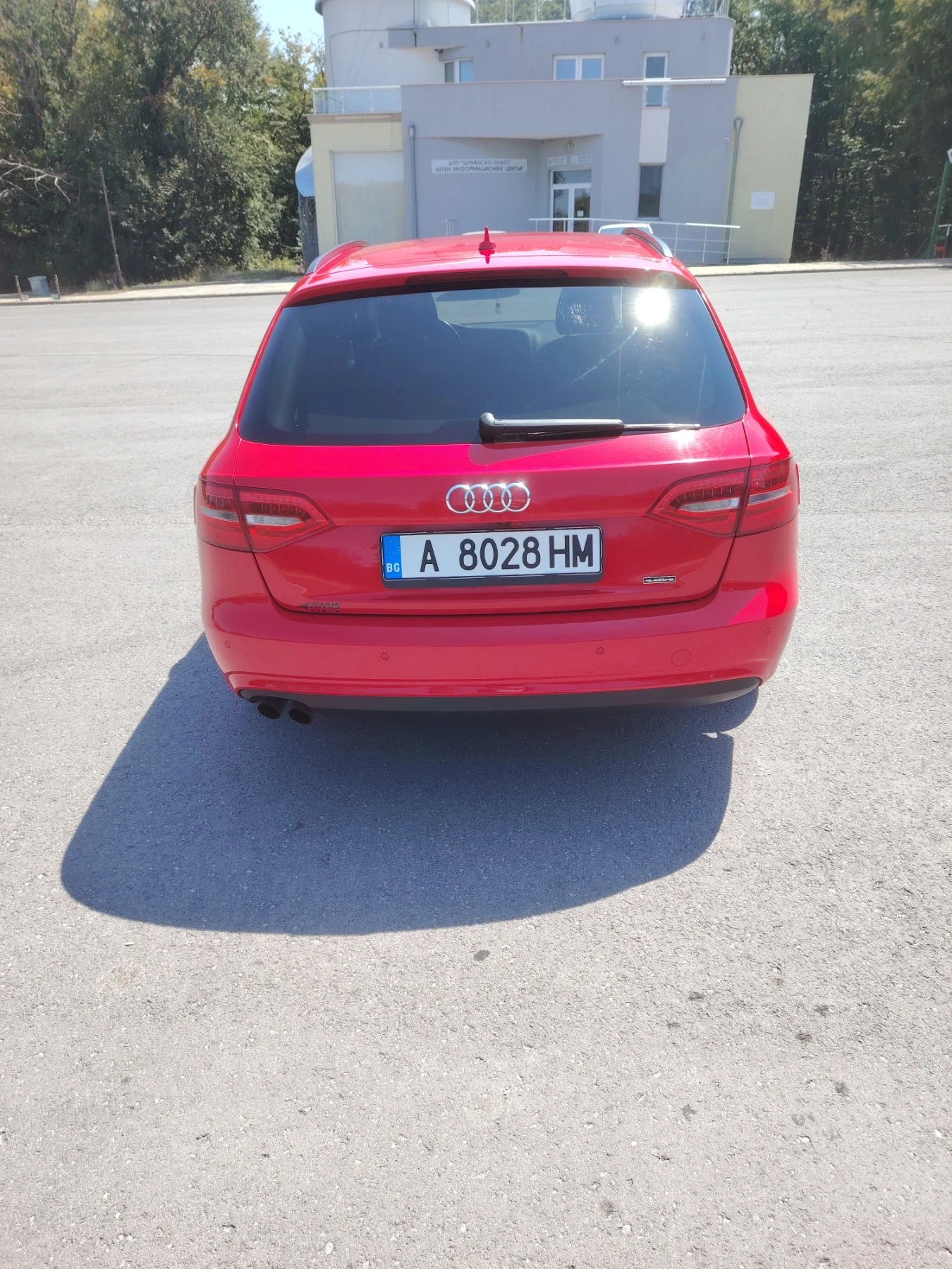 Audi A4 2.0 TDI quattro  - изображение 2