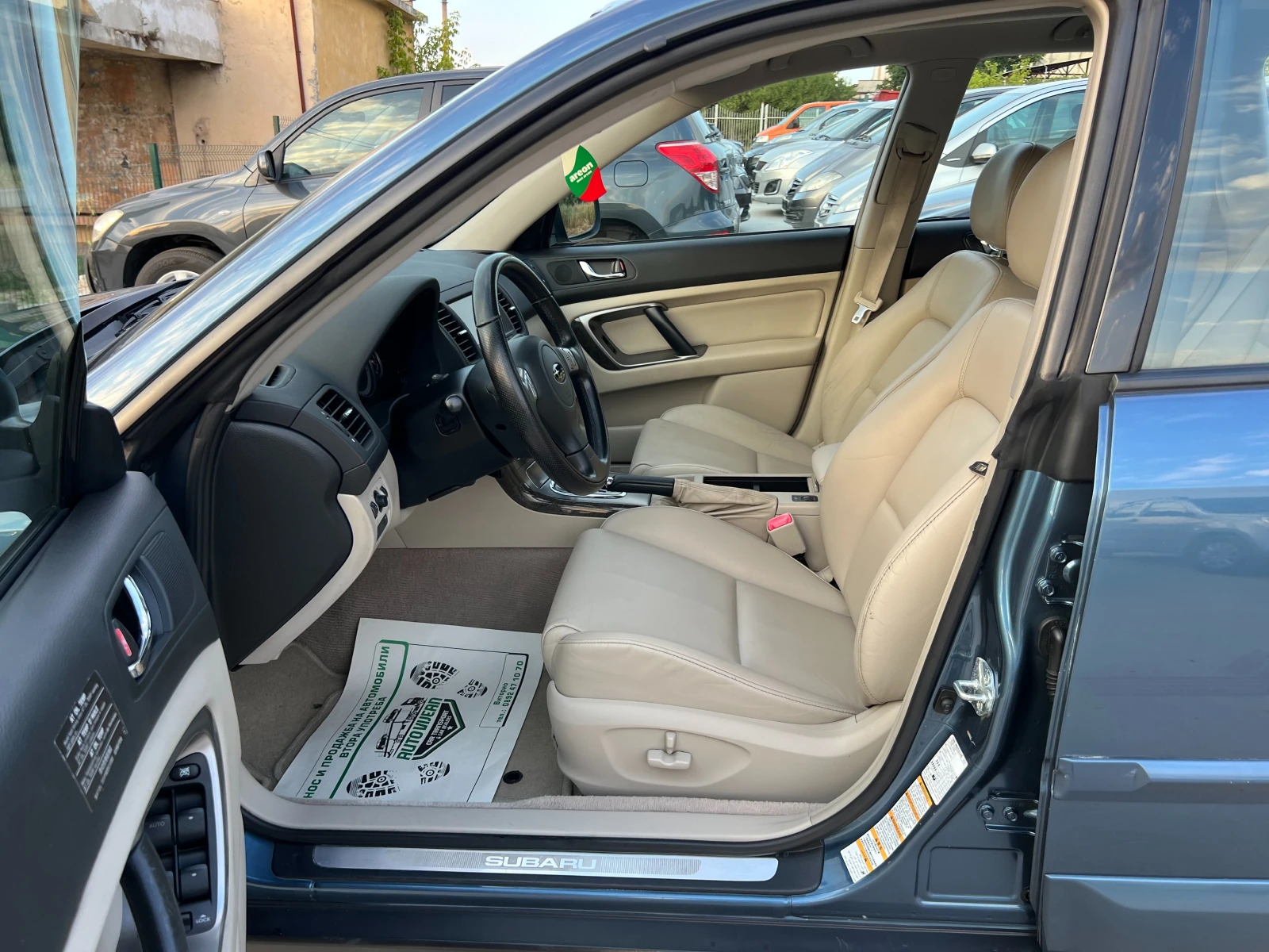 Subaru Outback 3.0-БЕНЗИН-4Х4 - изображение 8