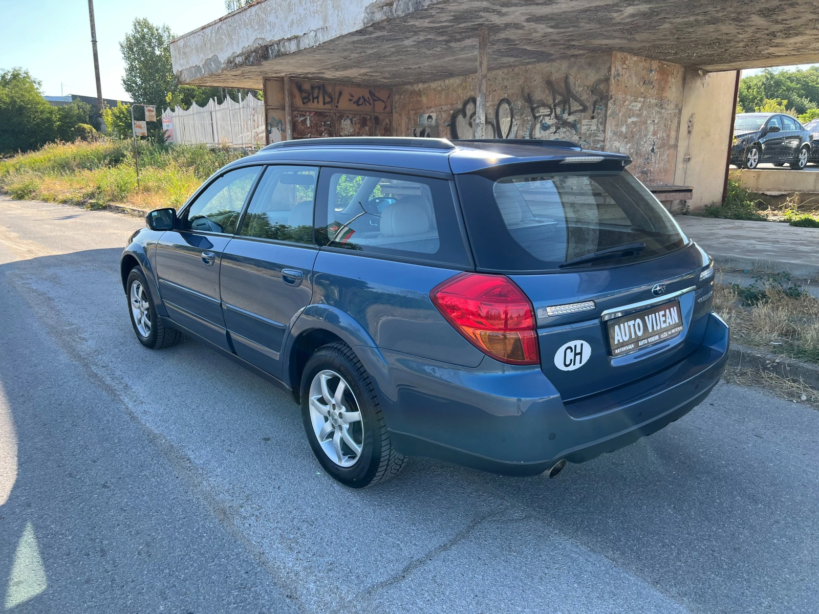 Subaru Outback 3.0-БЕНЗИН-4Х4 - изображение 5
