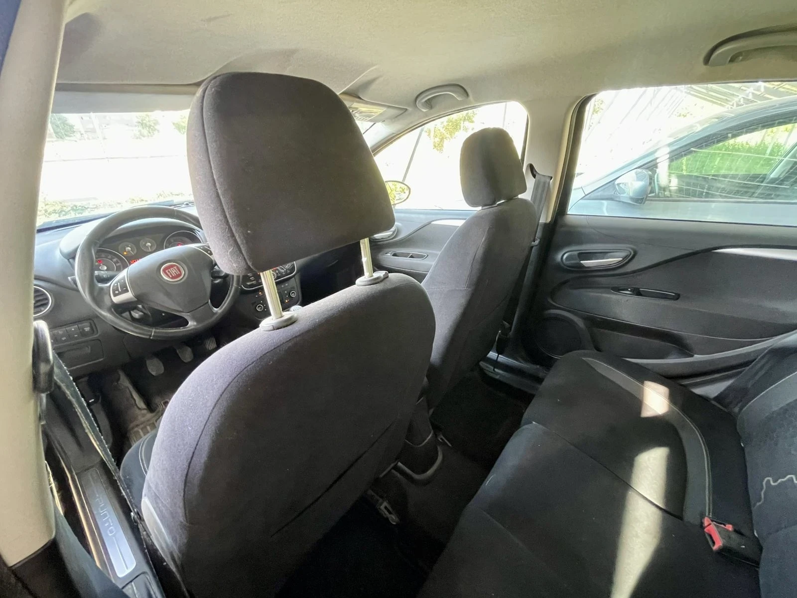 Fiat Punto 1.2i - изображение 10