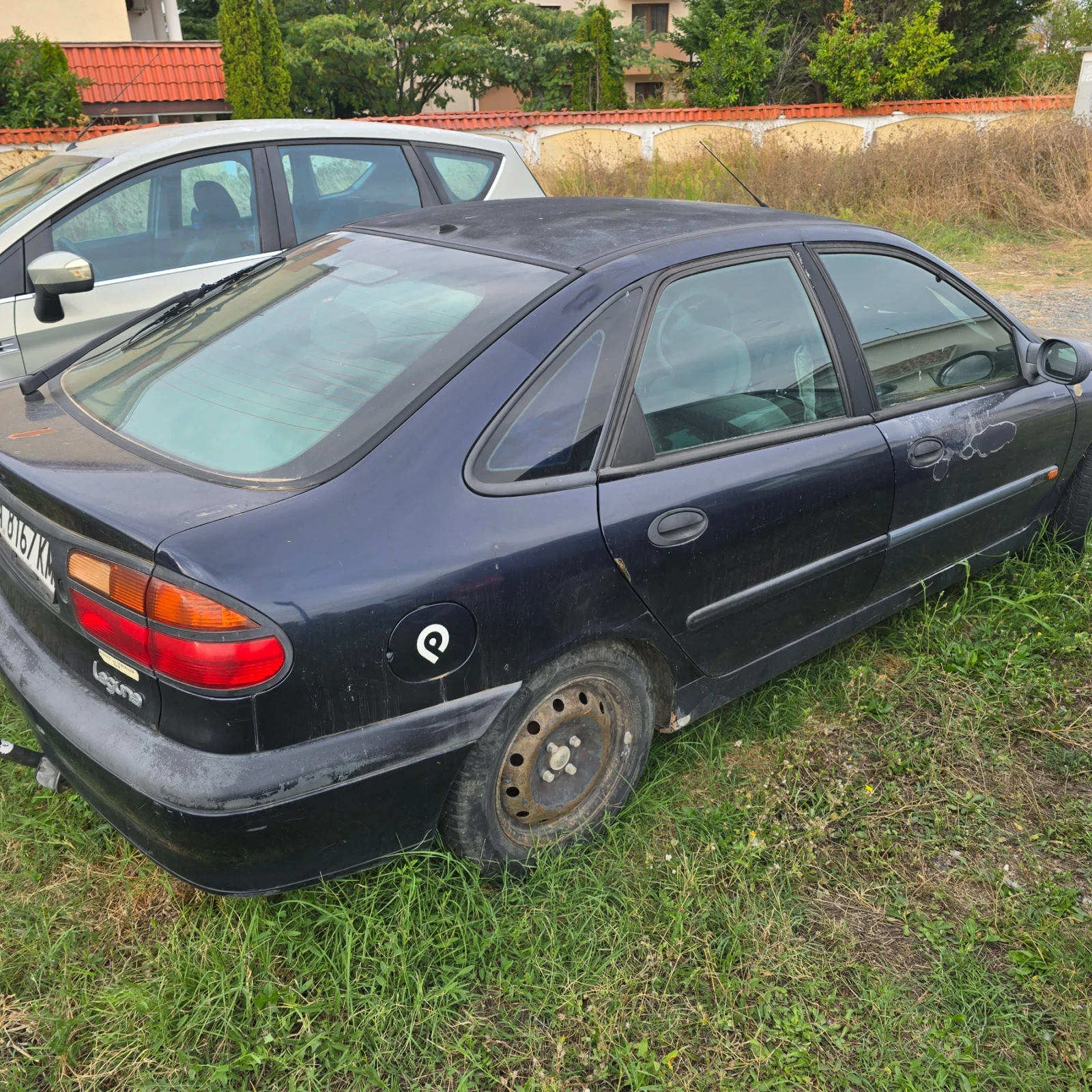 Renault Laguna 1.9 dTi (98 к.с.)  - изображение 9