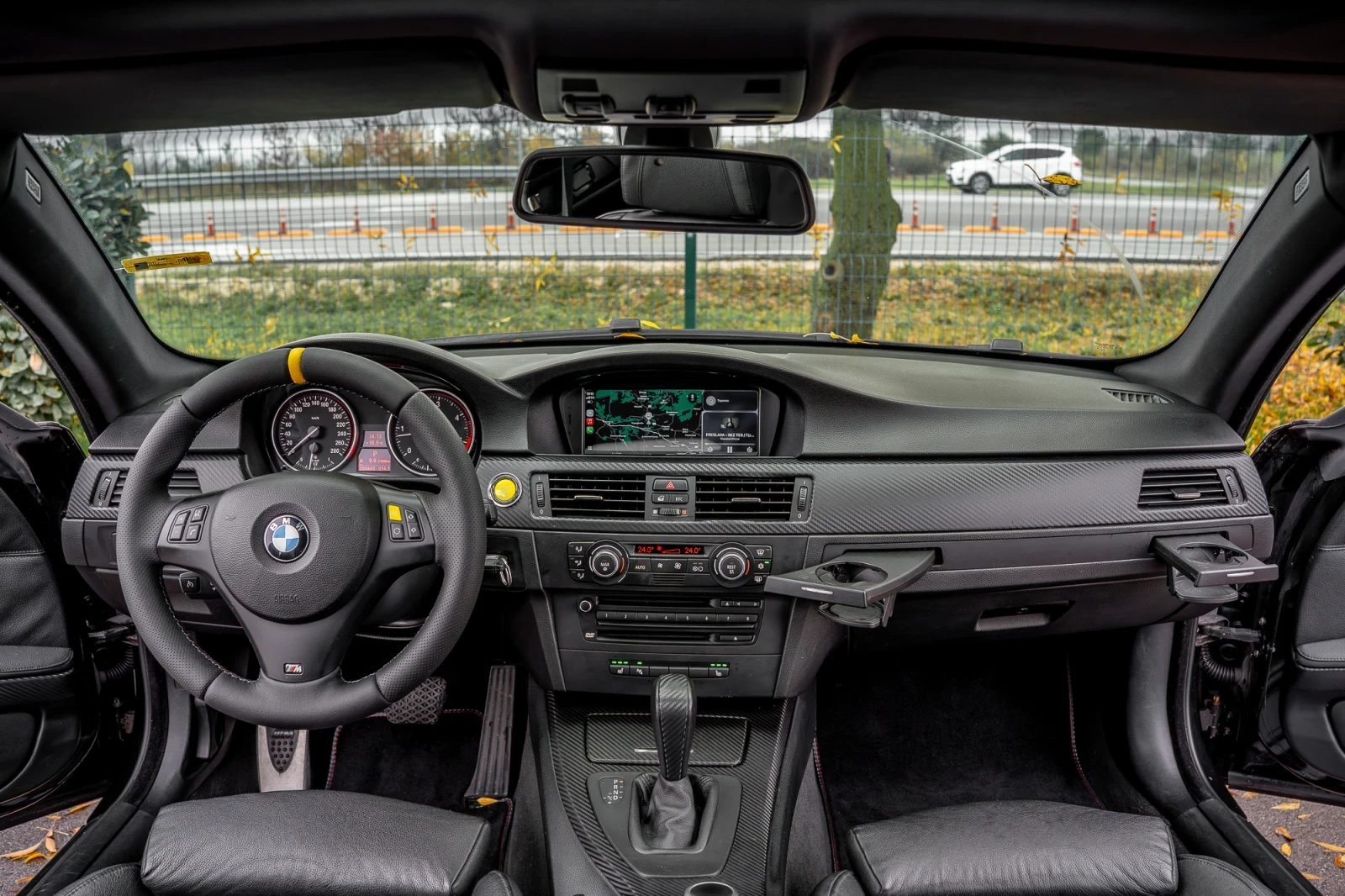 BMW 325 d M57 / M pack / Logic7 / Apple carplay /   | Mobile.bg   10