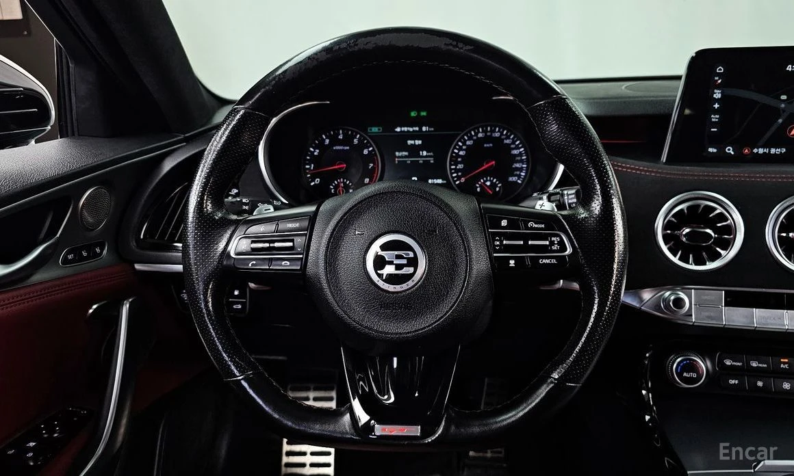 Kia Stinger  - изображение 7