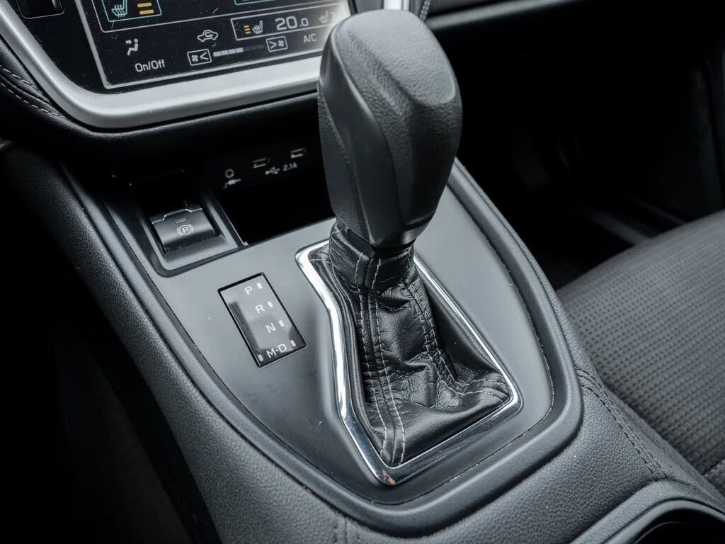 Subaru Outback Convenience* 4x4* * * CarPlay | Mobile.bg   14