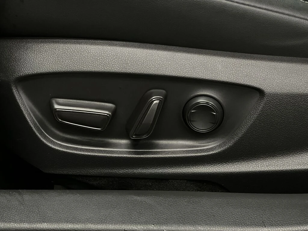 Toyota Prius XLE AWD CARFAX | Mobile.bg � ����������� 11