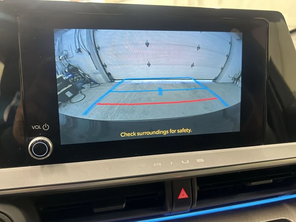 Toyota Prius XLE AWD CARFAX | Mobile.bg � ����������� 14