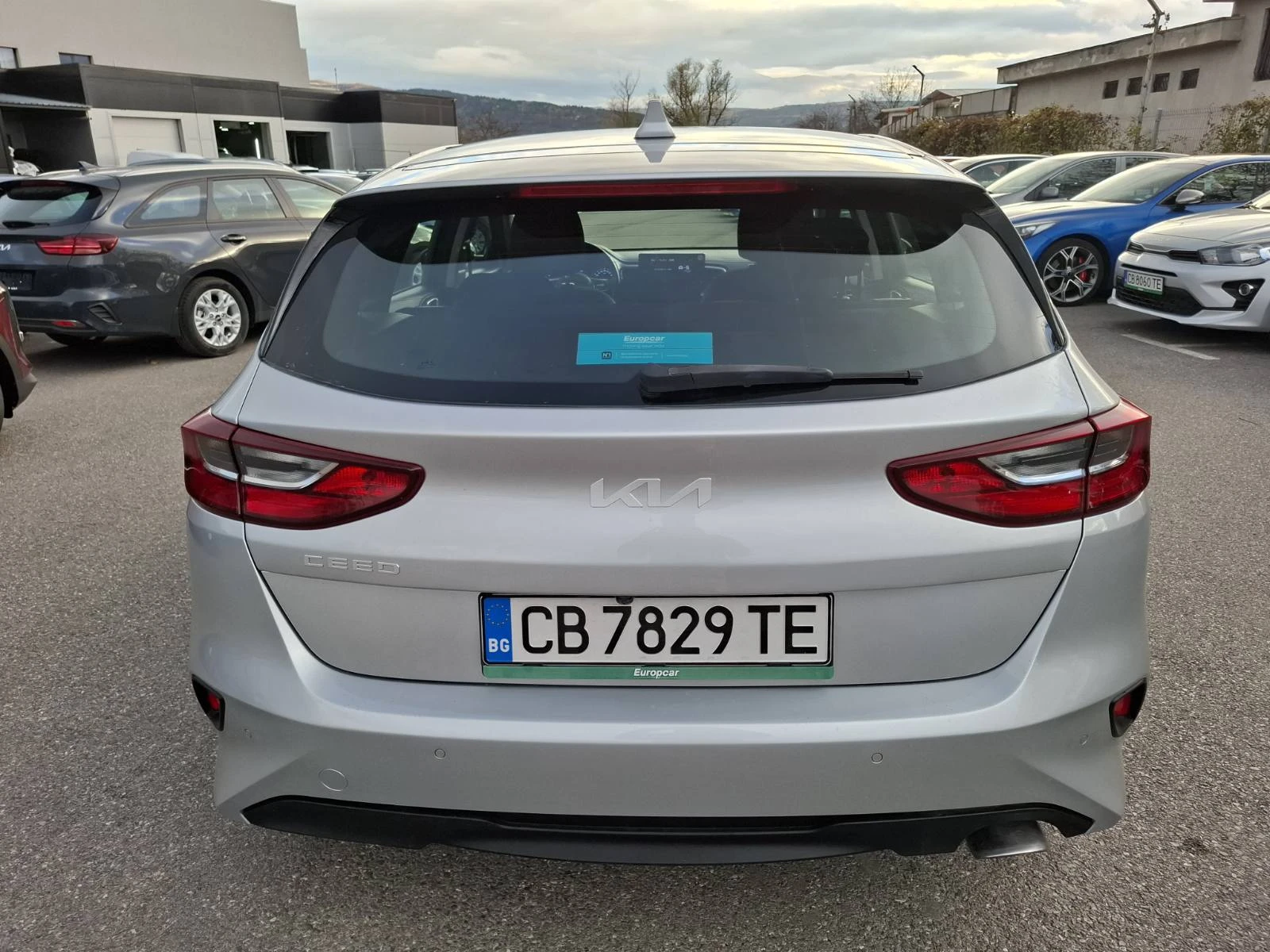 Kia Ceed 1.0 ТУРБО ГАРАНЦИЯ - изображение 5