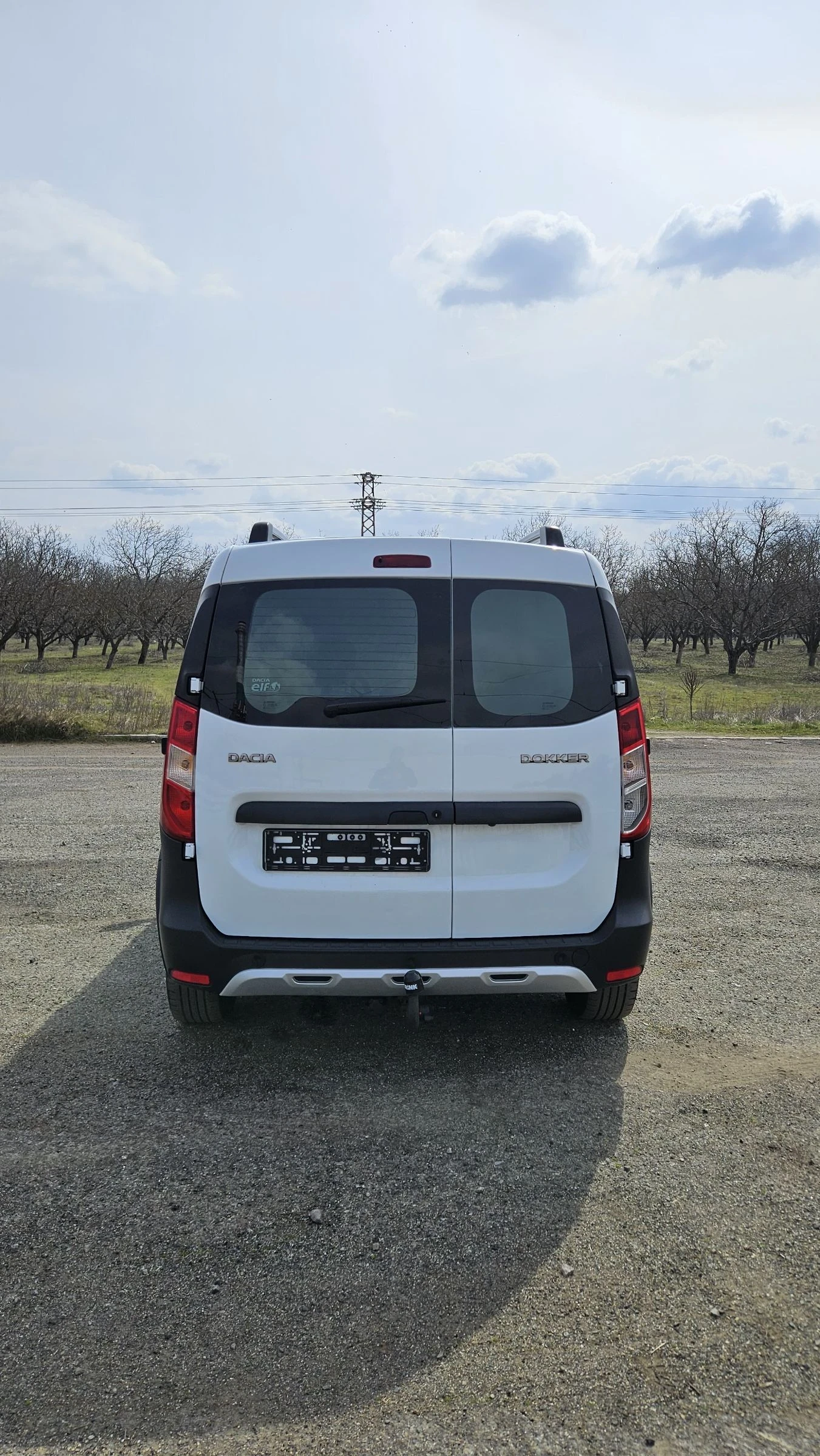 Dacia Dokker 1.6 SCe / Фабрична Газ , снимка 5 - Автомобили и джипове - 53878774