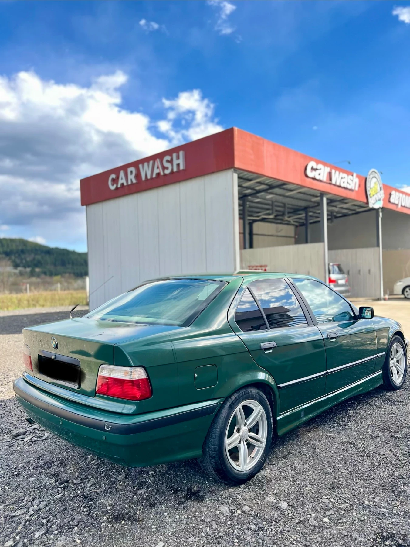 BMW 318 Газ, снимка 4 - Автомобили и джипове - 54518620