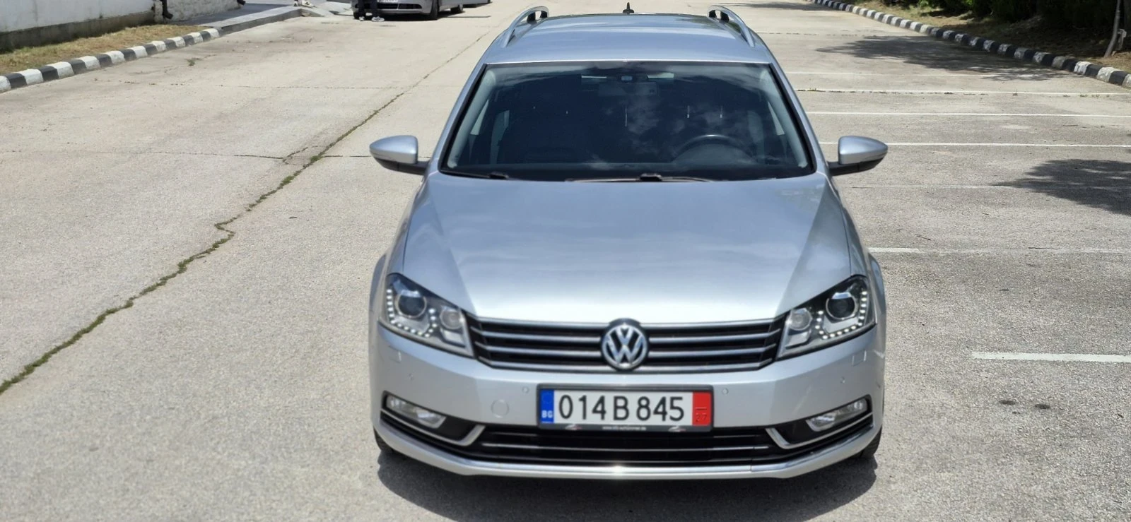 VW Passat 2, 0 TDI Variant  Highline , снимка 2 - Автомобили и джипове - 54576665