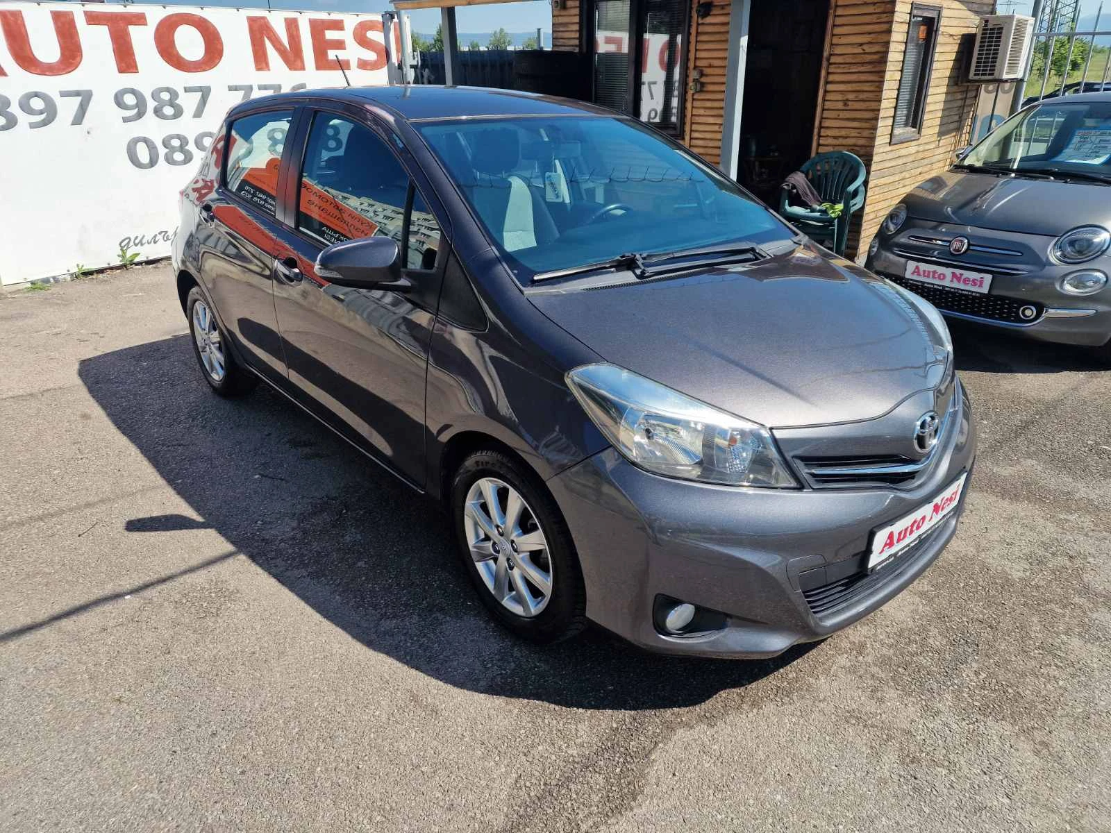 Toyota Yaris 1.4D4D-NAVI-CAMERA, снимка 2 - Автомобили и джипове - 54681691