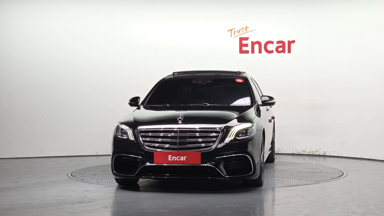 Mercedes-Benz S 500 63 AMG FACE* МАСАЖ* ОБДУХ* ВАКУМ* 360* DIS* КРАЙНА, снимка 2 - Автомобили и джипове - 54876356