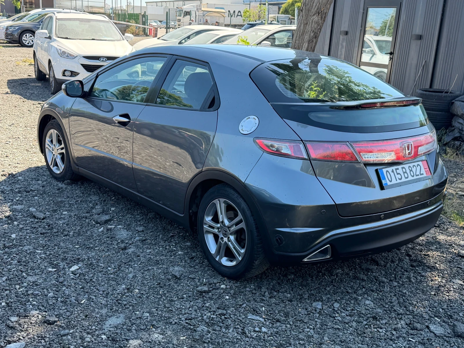 Honda Civic 1, 4 LPG + navi+ kamera, снимка 4 - Автомобили и джипове - 54994685