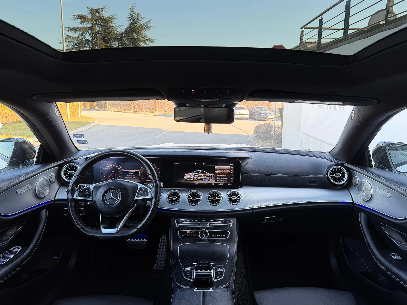 Mercedes-Benz E 220 CDI Coupe AMG Digital Head Up Панорама Silver Star, снимка 6 - Автомобили и джипове - 55044424