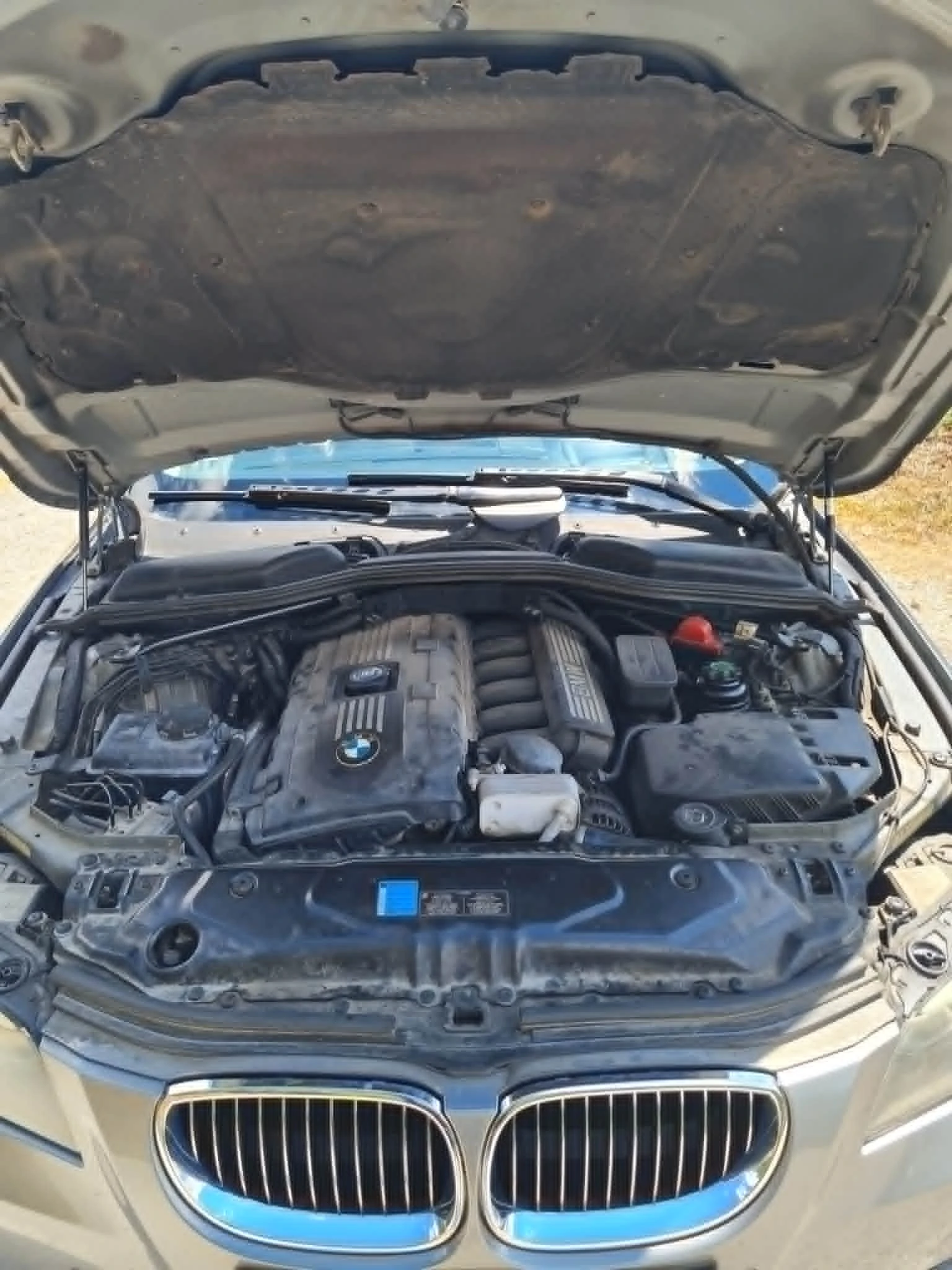 BMW 530 Xi, снимка 10 - Автомобили и джипове - 55154626