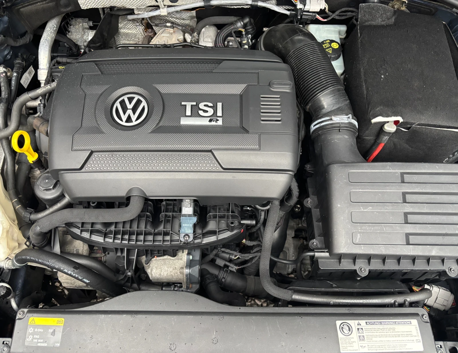 VW Golf 7 R 2.0 TSI / 4x4 / R20 / SPORT SUSPENSION /, снимка 14 - Автомобили и джипове - 55212971
