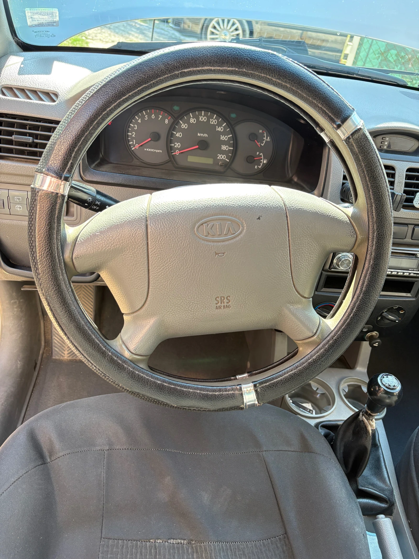 Kia Rio Автомобилът е с изцяло обслужена ходова част. Двиг, снимка 6 - Автомобили и джипове - 55471891