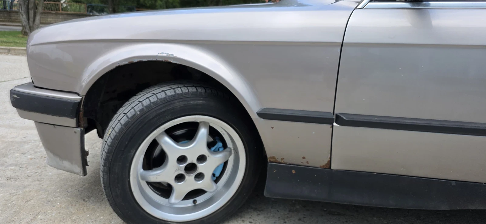 BMW 324 TD, снимка 9 - Автомобили и джипове - 55605255