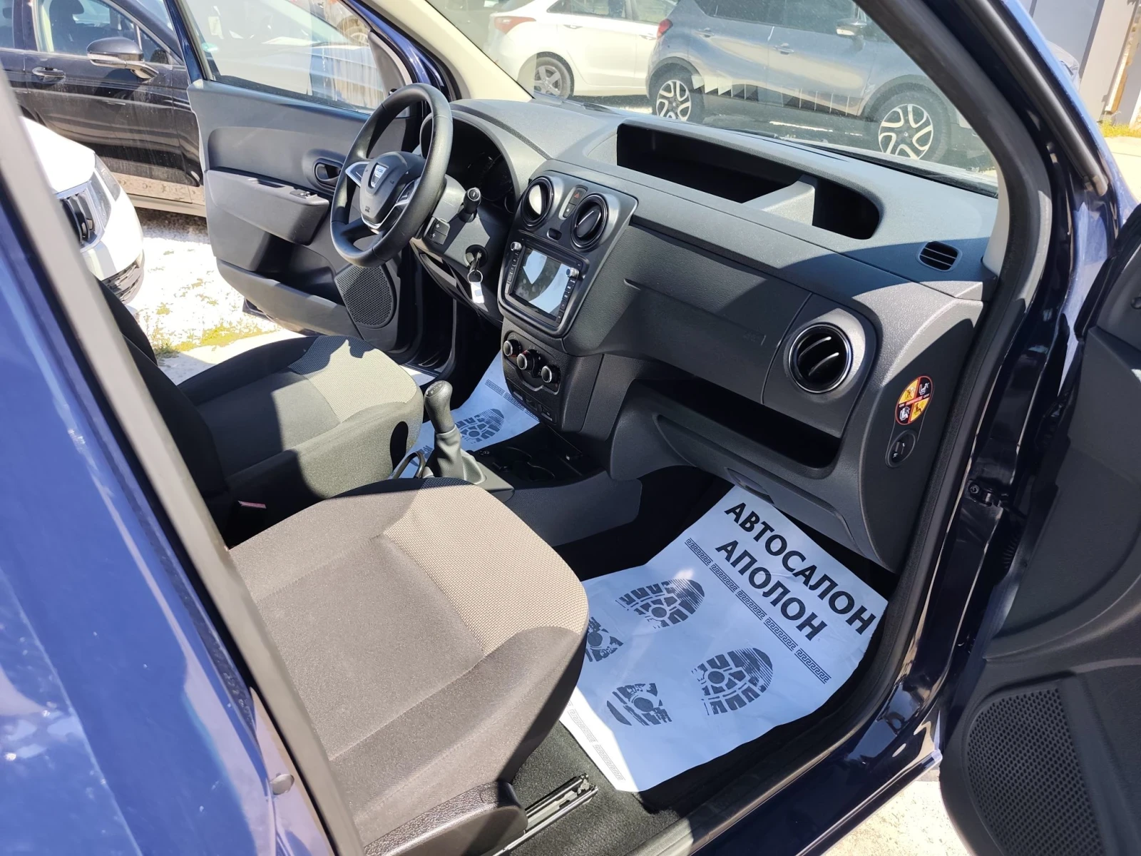 Dacia Dokker 1.6ГАЗ, НАВИ, Без климатик , снимка 10 - Автомобили и джипове - 55855669