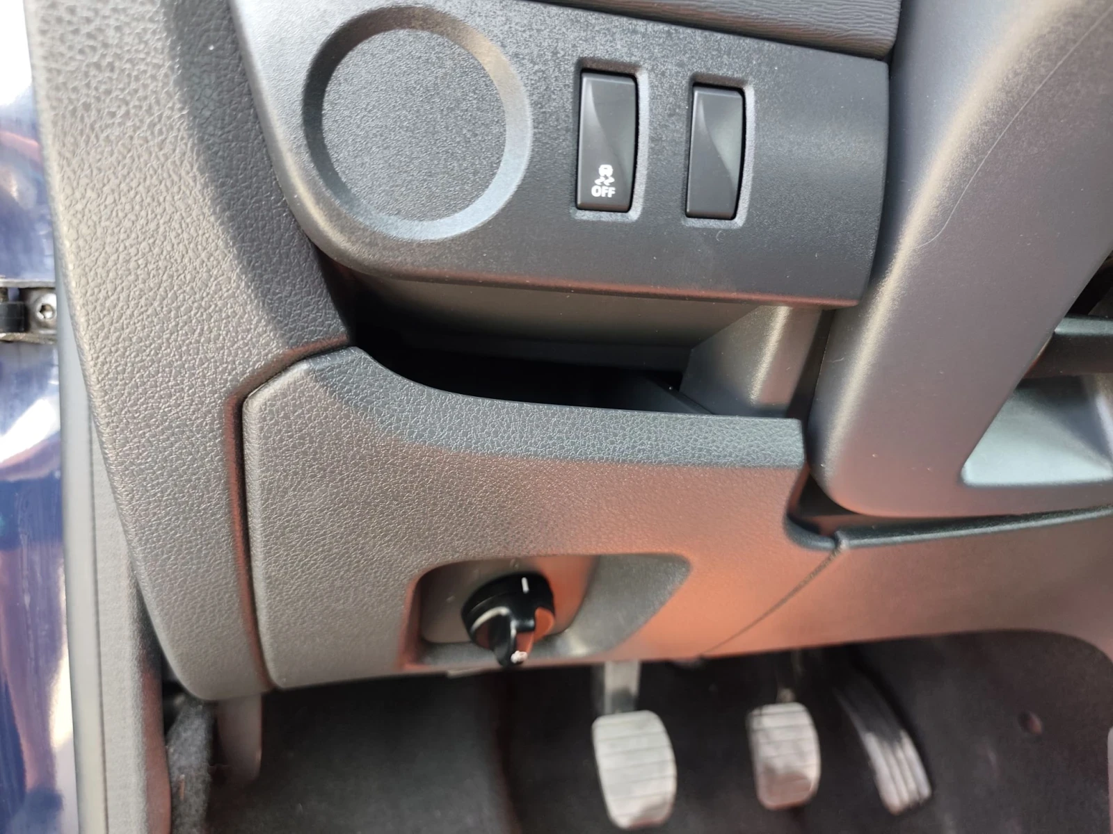 Dacia Dokker 1.6ГАЗ, Без климатик , снимка 14 - Автомобили и джипове - 55855669